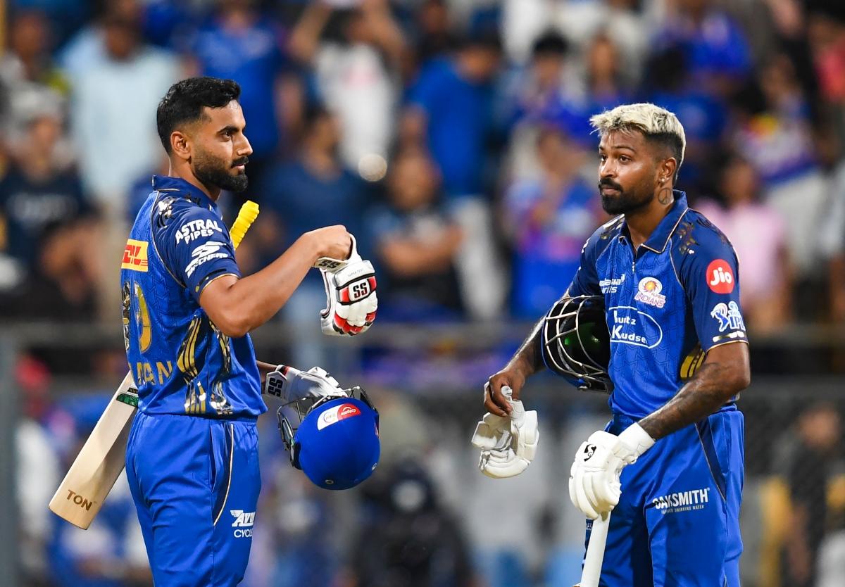 Kolkata knight riders vs Mumbai Indians match scorecard